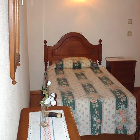 Πανσιόν Estrela Do Norte 3*